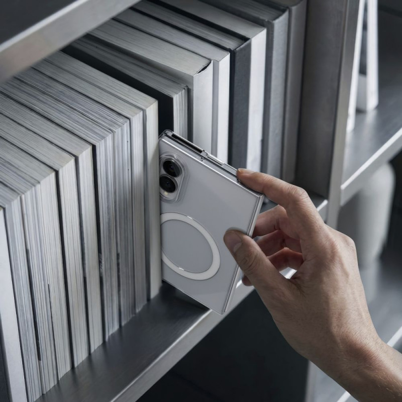 Spigen AirSkin MagSafe Hülle für Samsung Galaxy Z Fold 8, Clear/White