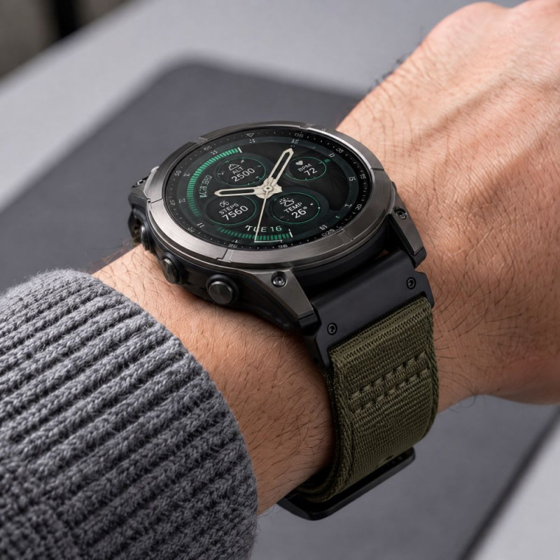 Tech-Protect Nylon Classic Armbanduhrarmband für Garmin Fenix 5X / 5X Plus / 6X / 6X Pro / 7X / 8 / 8 Pro / 9 / 9 Pro 47 mm, Military Green