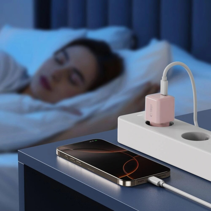 Tech-Protect NCM25 USB-C Wandladegerät PD 25W, Baby Pink