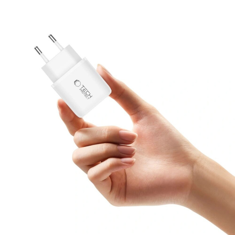Tech-Protect NCA20 USB-A, USB-C Wandladegerät PD 20W / QC3.0, Weiß