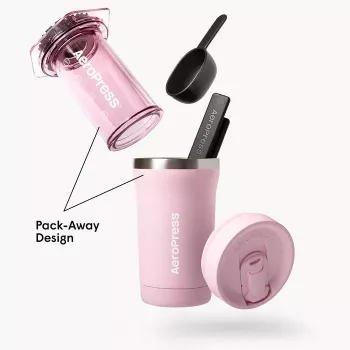 AeroPress Go Plus Kaffeemaschine mit rosa Thermobecher 475 ml