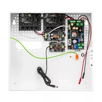 BCS UPS/IP8/E-S USV für IP-Kameras, 8 PoE-Ports, 120W PoE-Budget, 2x 12V/7Ah Akku