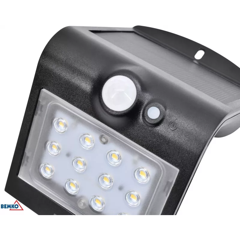 BEMKO TRINGO Solar LED Flutlicht 1,5W 220lm 4000K IP65 Schwarz mit PIR-Sensor C83-SOT-001BL-PIR