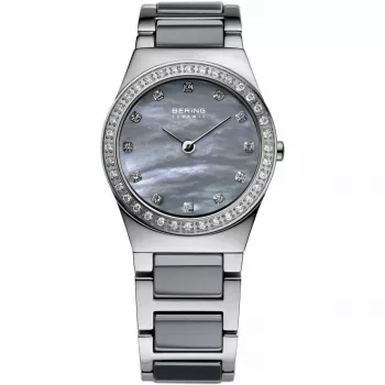 BERING Damenuhr 32426-789 (26mm) - Klassische Quarz-Keramik Schwarz