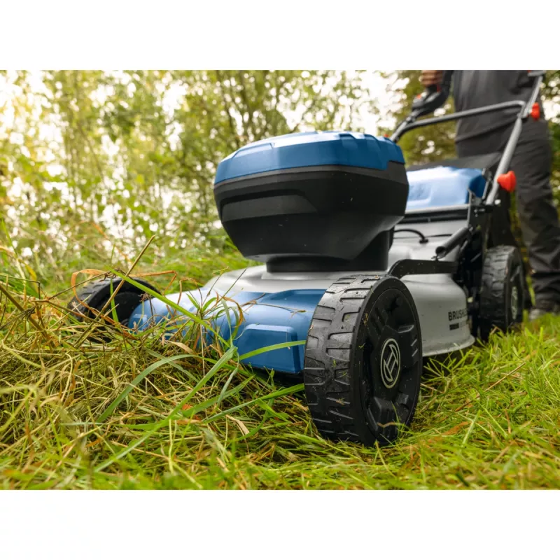 BOSCH POWERTOOLS Akku-Rasenmäher GRA 18V2-46SP Professional, 36V (2x18V), Blau, 2x 5,5 Ah Lithium-Ionen-Akku, Ladegerät
