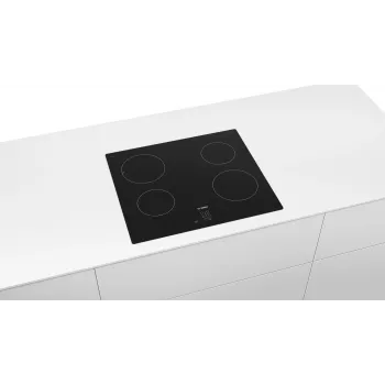 Bosch Serie 2 PUG61RAA5E 60 cm Induktionskochfeld mit 4 Kochzonen, TouchControl, PowerBoost, Schwarz