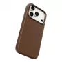 CARE by PanzerGlass Solo Veganes Leder Case Braun mit MagSafe für iPhone 17 Pro