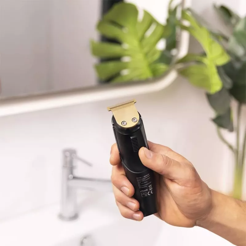Cecotec PrecisionCare Pro 5-in-1 Kabelloser Nass- & Trockentrimmer, 13 Längenstufen, Schwarz/Silber