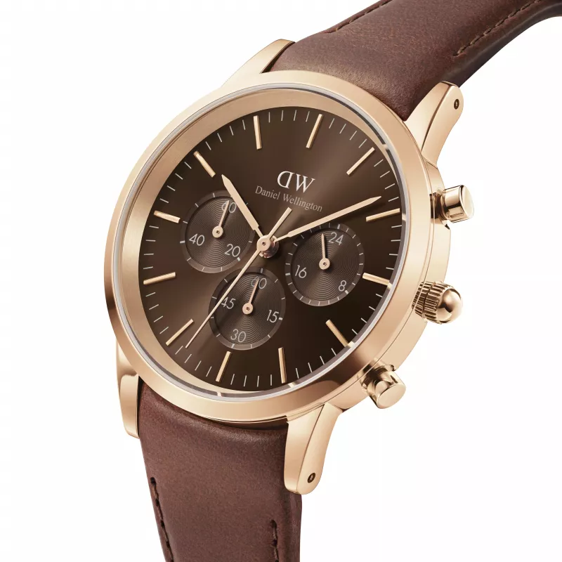 Daniel Wellington Classic 42mm Herrenuhr DW00100640 - Roségold-Gehäuse, schwarzes Zifferblatt, schwarzes Lederarmband