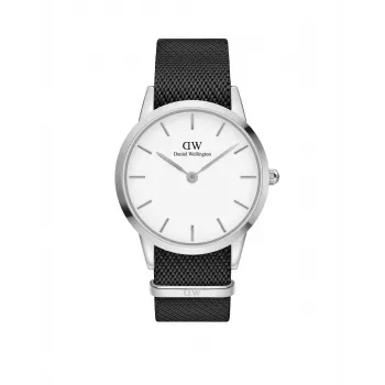 DANIEL WELLINGTON Classic Herrenuhr DW00100677 40mm Roségold Edelstahlgehäuse Cremeweißes Zifferblatt Schwarzes Lederarmband