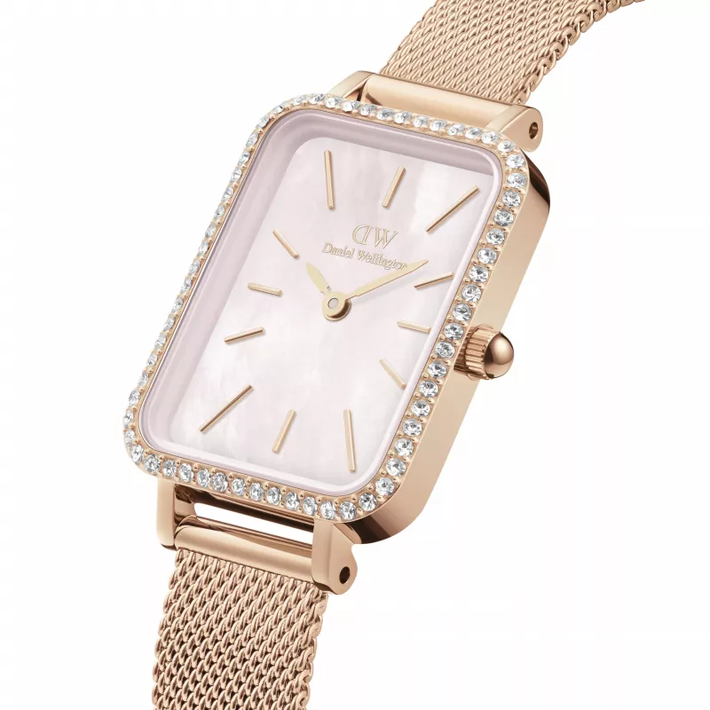 DANIEL WELLINGTON Quadro Damenuhr DW00100669 - 20 mm Roségold-Gehäuse, schwarzes Lederarmband
