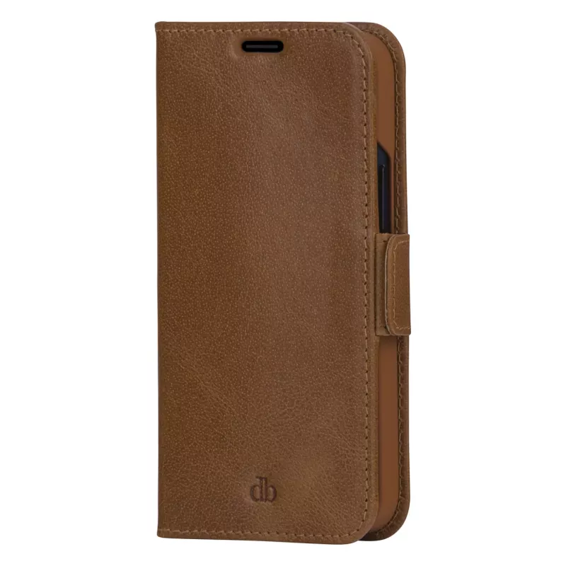 DBRAMANTE 1928 Copenhagen Slim Flip Case für Apple iPhone 13 Pro Max, Vollnarben-Narbenleder, Hellbraun, Magnetverschluss, 3 Kartenfächer, Standfunktion, kabellose Ladefunktion