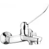 DEANTE Wandmontierte Badarmatur mit Klinikhebel, Chrom, Messing, Einhebelmischer, 150 mm Anschlussabstand, mit Brauseset