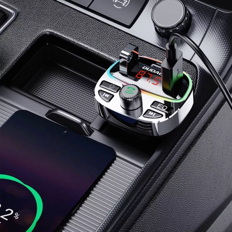 Dudao R2PRO+ Auto FM-Transmitter mit PD25W Bluetooth 5.3 RGB-Ladeanschlüsse - Schwarz und Silber