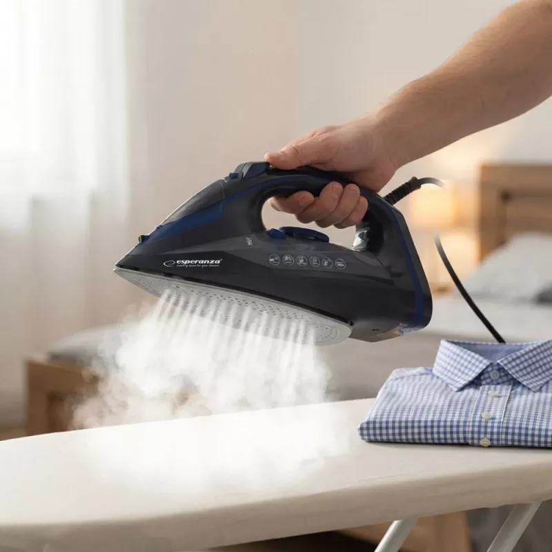 Esperanza EHI012 2600W Bügeleisen mit Keramiksohle, Schwarz