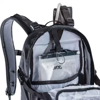 EVOC FR Enduro Blackline 16 Rucksack - Schwarz, Größe S