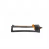 Fiskars Rasensprenger 1023662 Oszillierender Sprinkler, 200 m² Reichweite, Schwarz/Orange