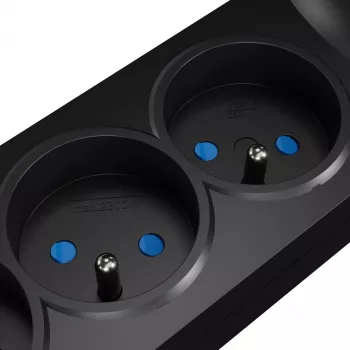 GETFORT Steckdosenleiste mit Überspannungsschutz 5P-1.5M-B-USB, 5 Steckdosen, 2 USB, 1,5 m, Schwarz