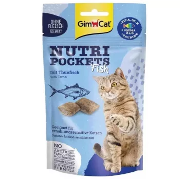 GimCat Nutri Pockets Fish with Salmon 60g - Knusprige Katzenleckereien mit cremiger Füllung für Haut und Fell