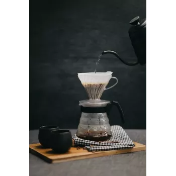 Hario V60 Drip Coffee Maker Plastic Size 02 - Clear