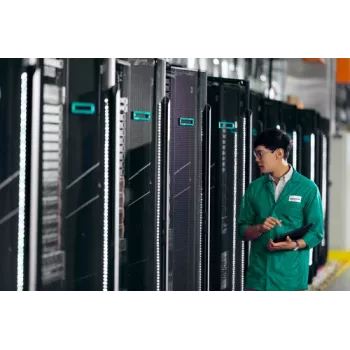 HPE DL380 G11 2U Rear Serial – Lagerbestand (P48824-B21)