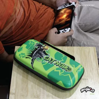 Hyperkin M07541-MTCN Hard Shell Case, Grün, Mehrfarbig, PEVA, für Nintendo Switch Lite, stoßfest, wasserabweisend, Tragetasche