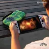 Hyperkin M07541-MTCN Hard Shell Case, Grün, Mehrfarbig, PEVA, für Nintendo Switch Lite, stoßfest, wasserabweisend, Tragetasche