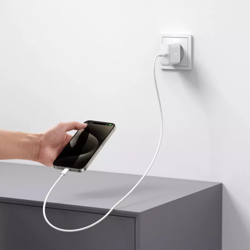 JOYROOM 10000mAh 22.5W USB-C Power Bank mit integriertem Kabel