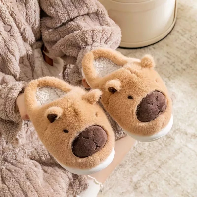 LEAN Plush Capybara Hausschuhe mit Ohren Warm Weich Beige Größe 34-35