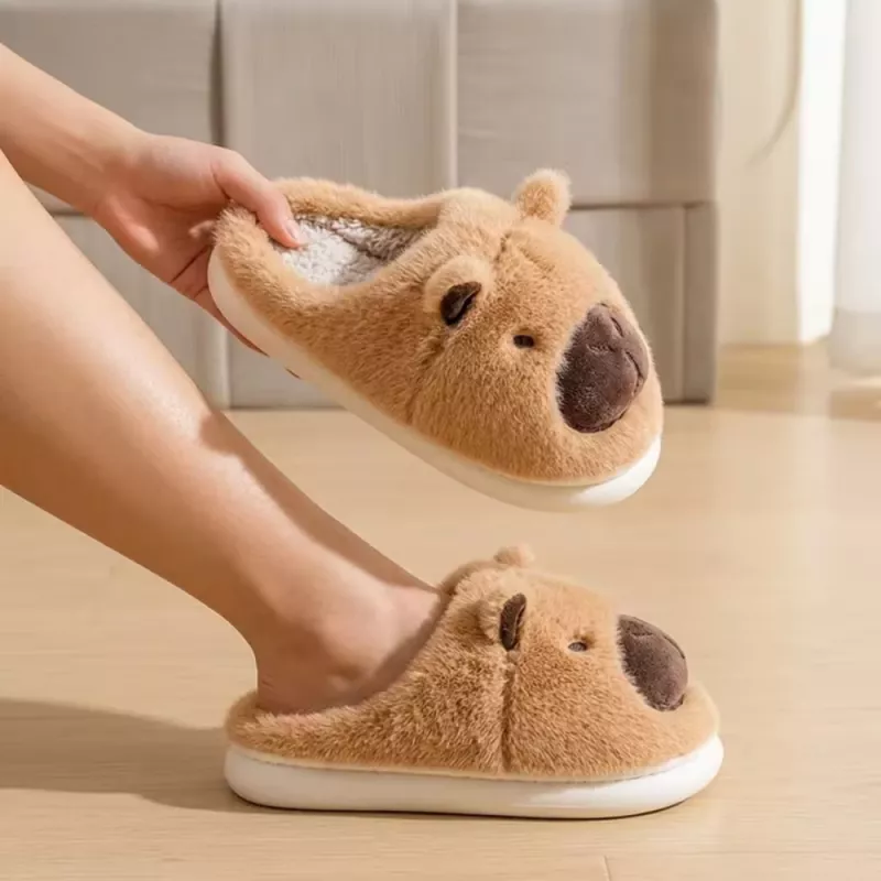 LEAN Plush Capybara Hausschuhe mit Ohren Warm Weich Beige Größe 34-35