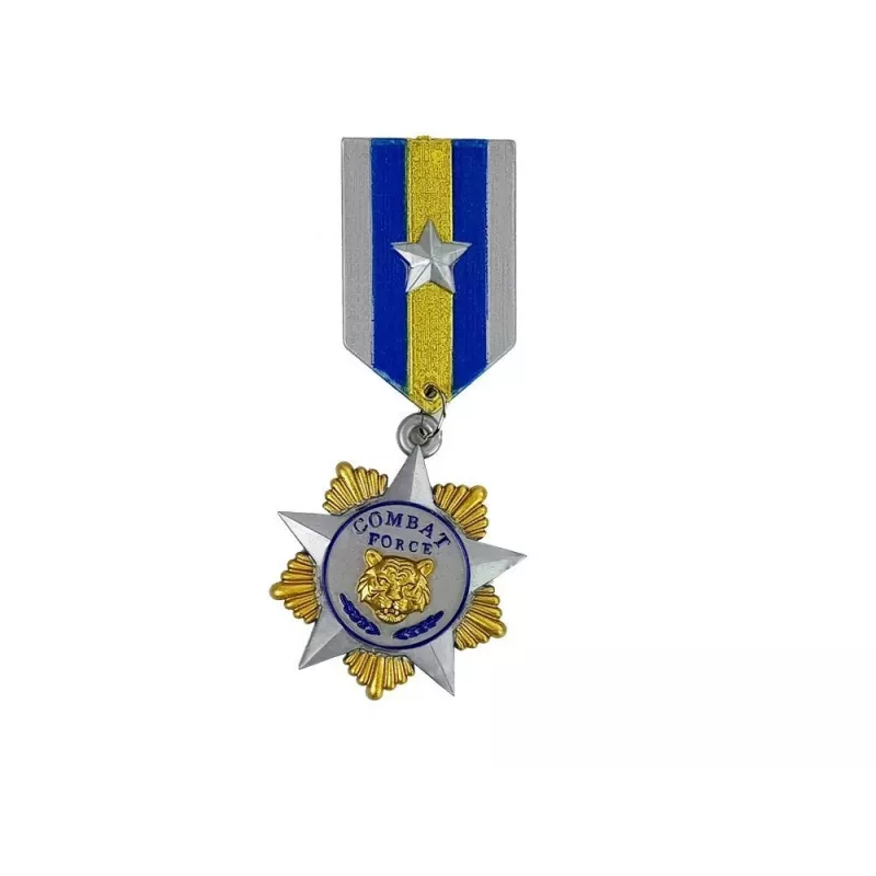 LEAN TOYS Set Militärpistole Gewehr Messer Medaille Zielfernrohr