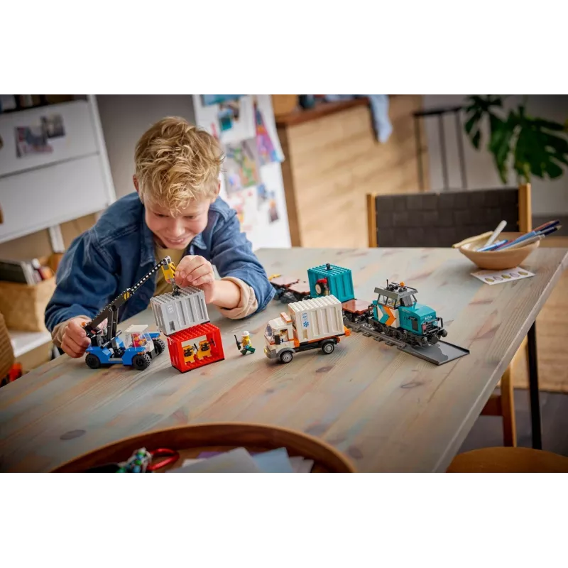 LEGO City 60509 Hafen-Frachtzug mit Kran und LKW