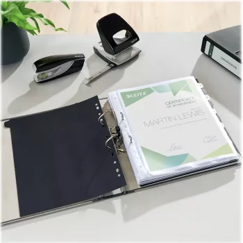 Leitz 1050 Standard Aktenordner A4 52 mm Schwarz Recyclingkarton mit Schlitzen, Fingerloch, Metalleckenbeschlägen 1050-50-95