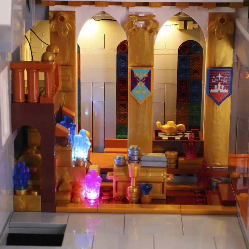 Lumibricks Schatzkammer des Königsschlosses Bausteine-Set mit LED-Leuchten (985 Teile)