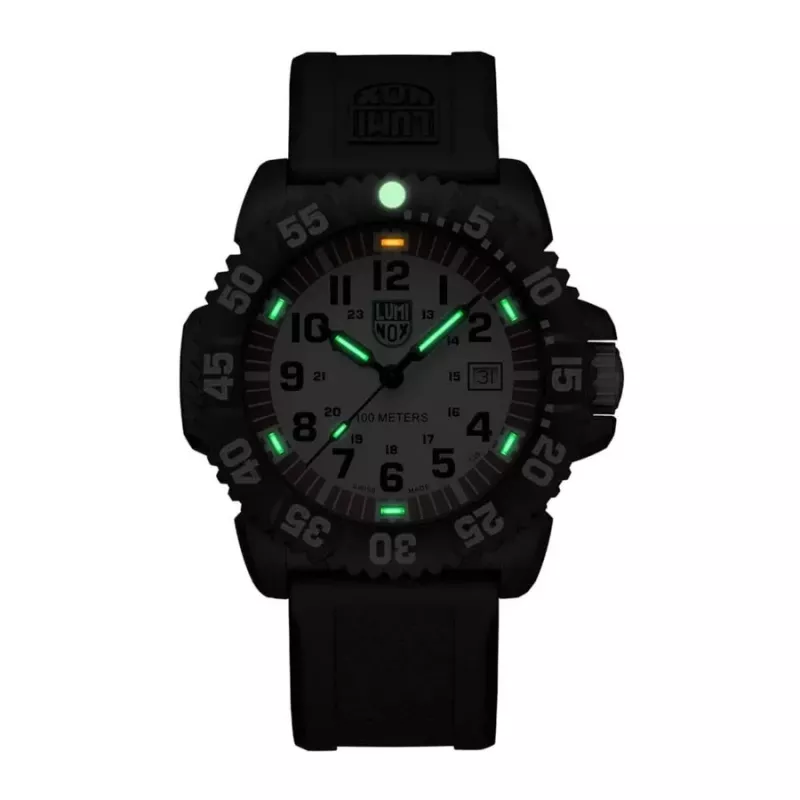 LUMINOX Atacama Field Automatic 1900 Series X2.2057 Herrenuhr 44mm schwarzes Zifferblatt schwarzes Lederarmband