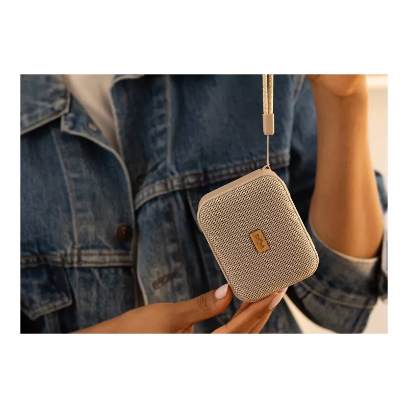 Marley Jammin Tragbarer Bluetooth-Lautsprecher (Creme) - IP67 wasserdicht, 12 Std. Akku, kabelloses Stereo-Pairing