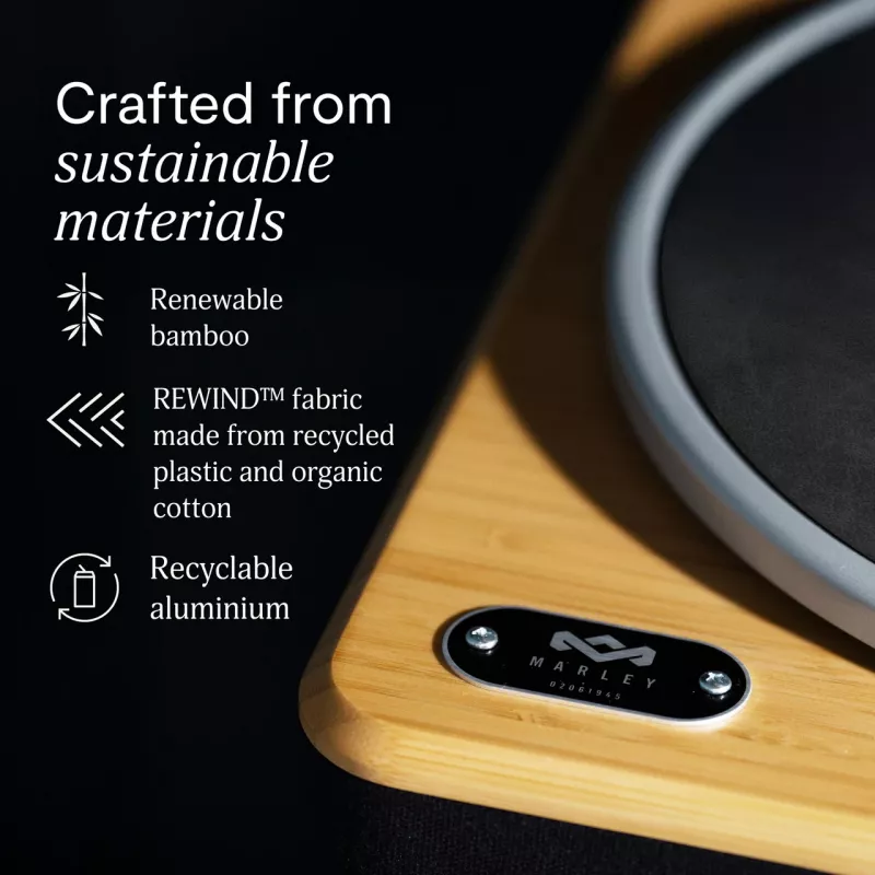Marley Stir It Up Wireless 2 Bluetooth Plattenspieler mit Riemenantrieb und Bambus-Chassis