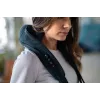 Medivon Hyperion Collar Shiatsu Nacken- und Schultermassagegerät mit Wärme, 8 Massageköpfen, 3 Intensitätsstufen, Schwarz/Grau