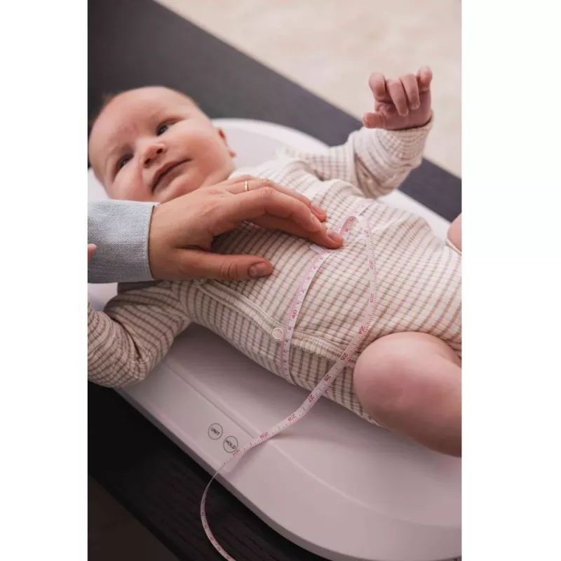 Momini Babywaage TinyTally - Digitale Säuglingswaage 20 kg