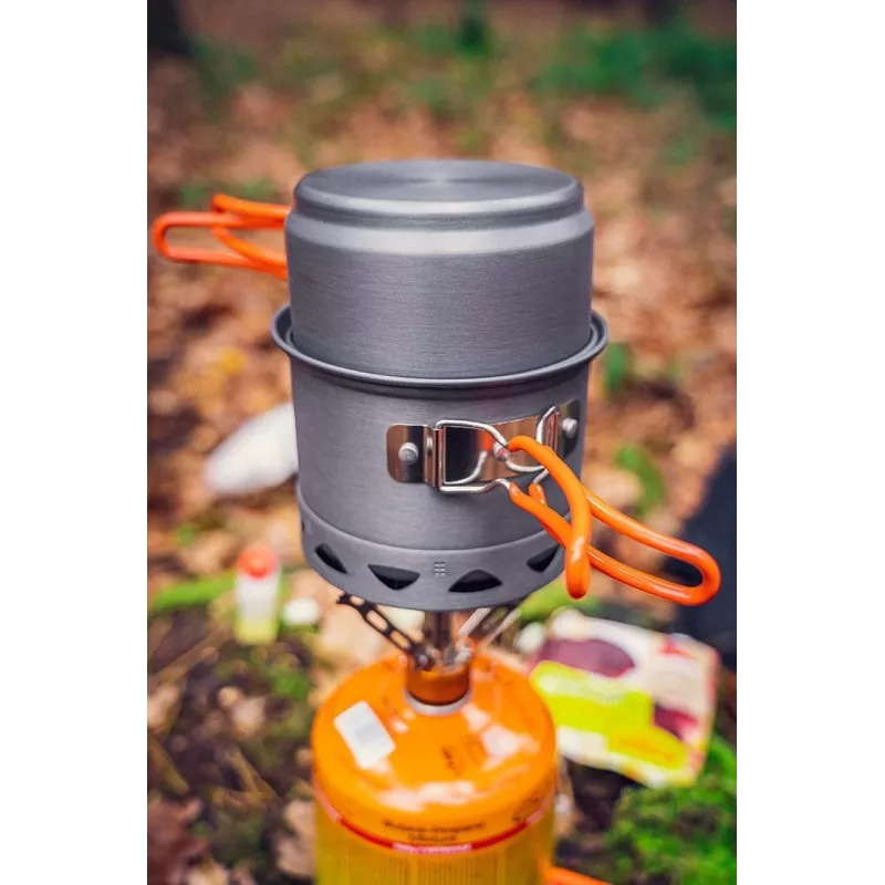 NEO TOOLS 63-144 7-teiliges Camping-Kochgeschirr-Set aus eloxiertem Aluminium mit abnehmbarem Griff, 2 Töpfen, Bratpfanne, Deckel, Reinigungsschwamm und Netzbeutel