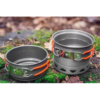 NEO TOOLS 63-144 7-teiliges Camping-Kochgeschirr-Set aus eloxiertem Aluminium mit abnehmbarem Griff, 2 Töpfen, Bratpfanne, Deckel, Reinigungsschwamm und Netzbeutel