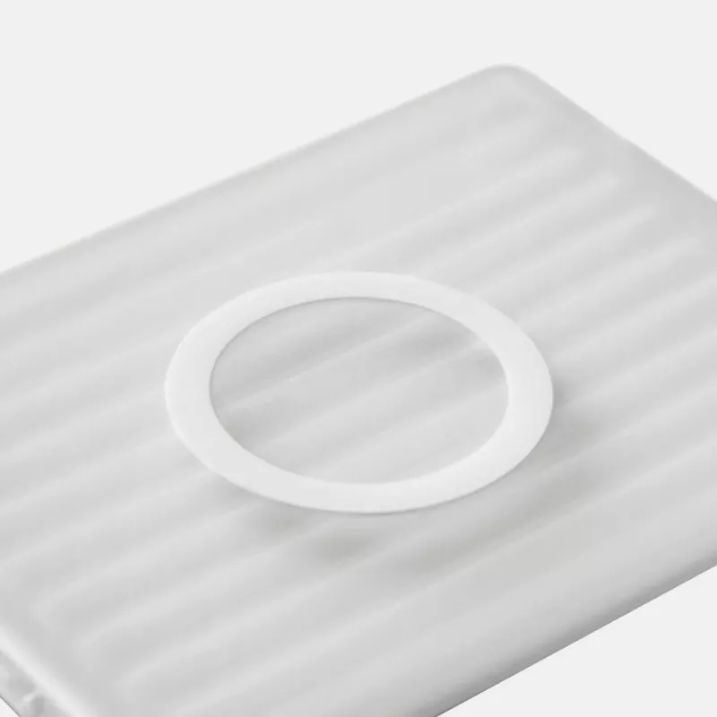 Onyx BOOX OCV0567R TPU-Rückseitenhülle für 6-Zoll-E-Reader (Go 6 Gen 2) - Schwarz