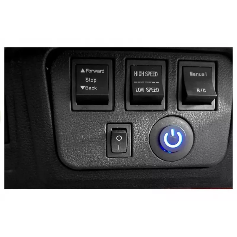 PETMEX Batteriebetriebener Jeep HP012 für Kinder mit LED-Leuchten und MP3, Schwarz