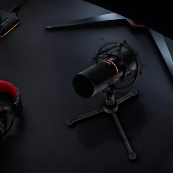 REDRAGON BLAZAR Cardioid USB-Gaming-Mikrofon mit Stativ, Pop-Filter und Stoßdämpfer - Schwarz