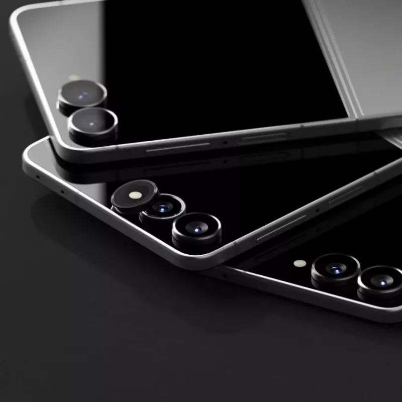 Ringke Kamera-Rahmen 2er-Pack für Samsung Galaxy Z Flip 8 - Schwarzer Aluminiumlegierungs-Objektivschutz mit 9H gehärtetem Glas