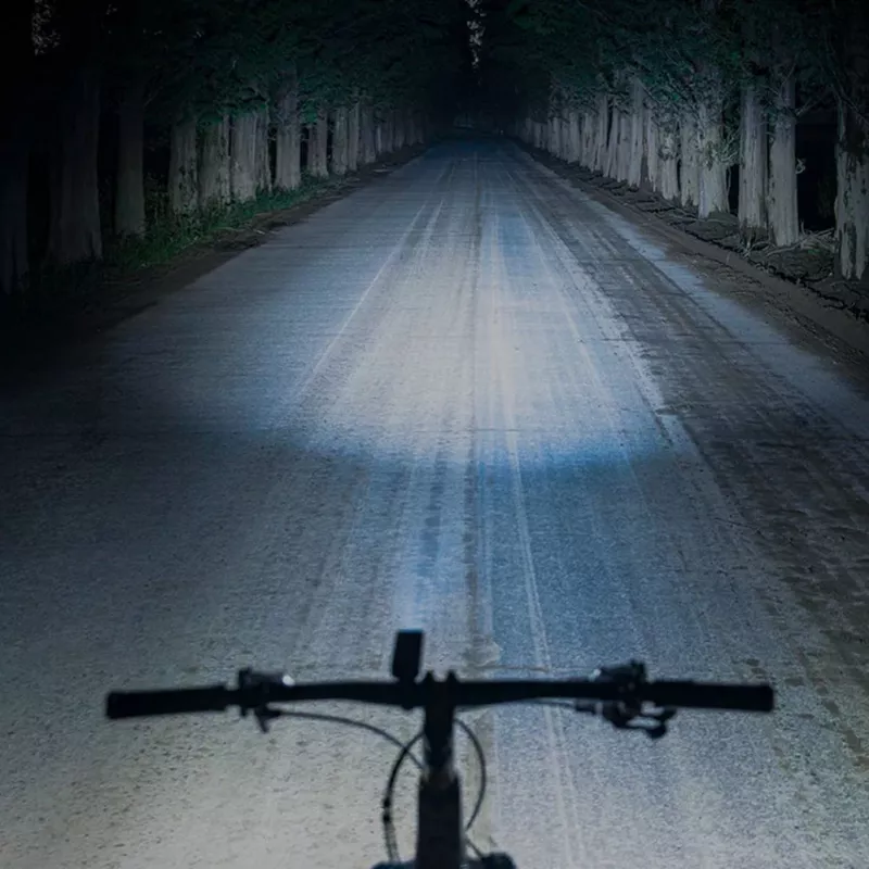 ROCKBROS Front Bike Light 260 lm mit USB-C auf USB-A Kabel - Schwarz