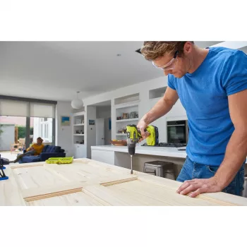 RYOBI ONE+ Akku-Schlagbohrschrauber R18PD5-220S, 18V (Grün/Schwarz, 2x 2,0 Ah Li-Ion Akkus)