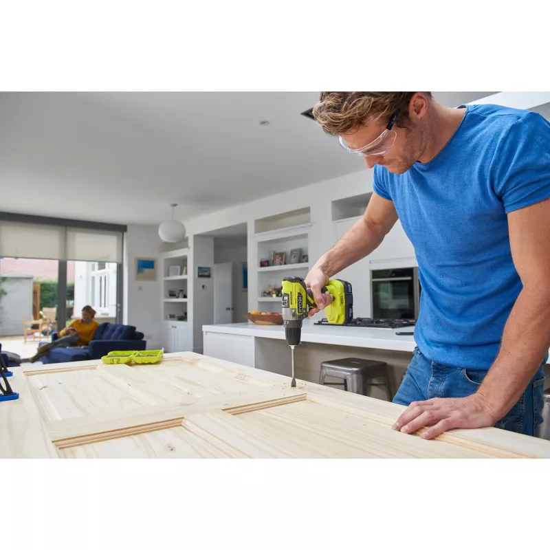 RYOBI ONE+ Akku-Schlagbohrschrauber R18PD5-220S, 18V (Grün/Schwarz, 2x 2,0 Ah Li-Ion Akkus)