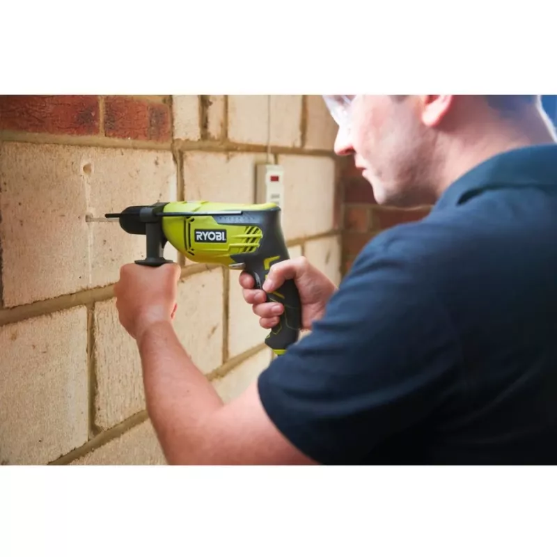 Ryobi RPD680-K Bohrhammer mit Zahnkranzbohrfutter 680W 230V
