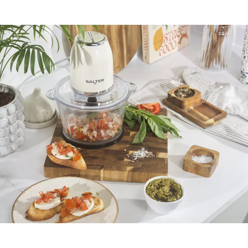 Salter EK6686CRMVDE Retro Food Chopper 200W 0,5L Cream